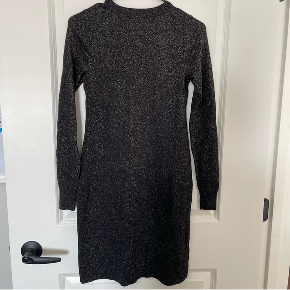 Loft Dress - Picture 2 of 3